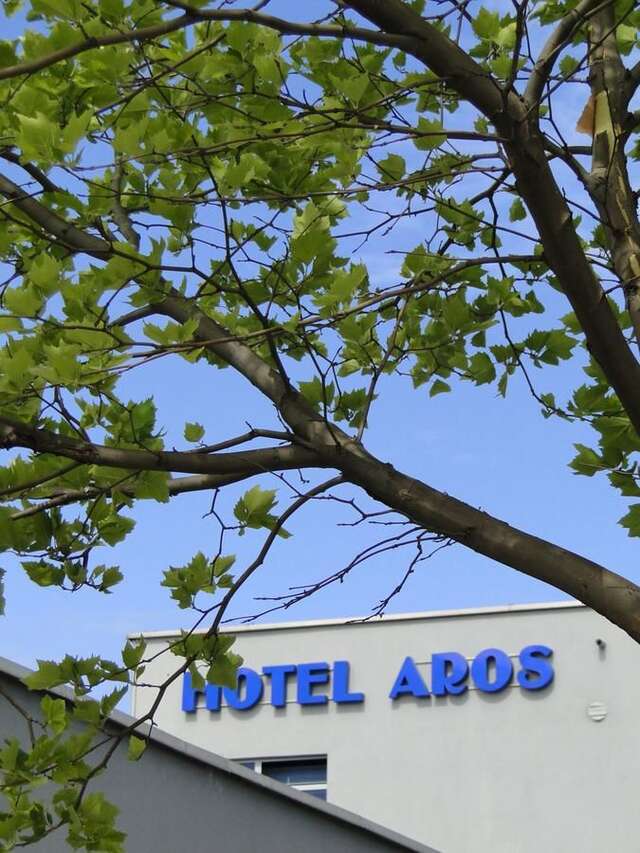 Отель Hotel Aros Тыхы-3